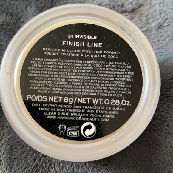 Marc Jacobs Finish Line 34 Invisible Setting Powder - Picture 4 of 6